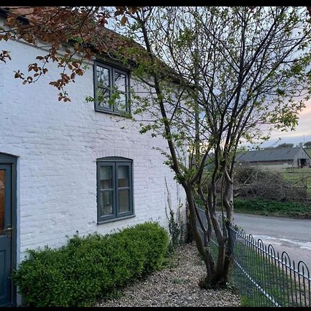 Charming Cottage Lyng  Exteriör bild